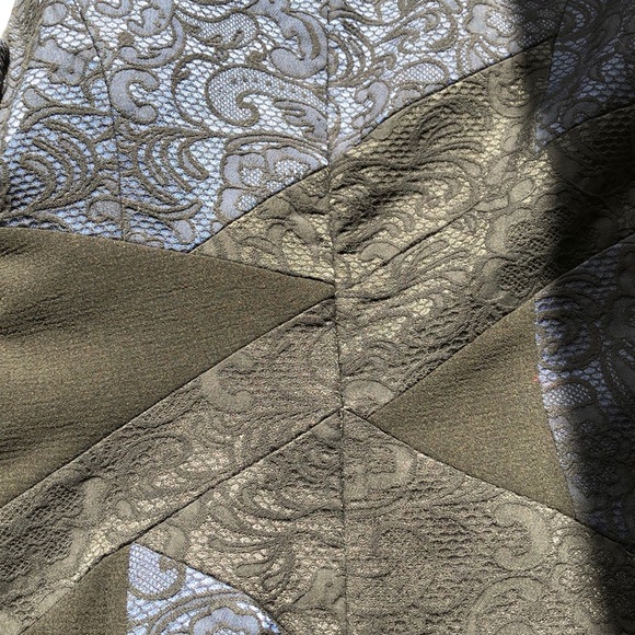 BCBGMaxazria 0 black/navy lace midi dress NWT - Picture 6 of 6